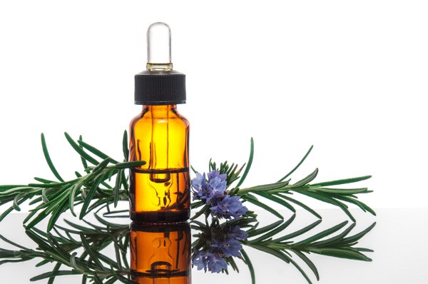 • Essential oils
Essential oils can be helpful in moisturizing your cuticles, while also smelling great! Some of the most effective ones are jojoba oil and orange oil, while tea tree oil is great for clearing up any small infections.