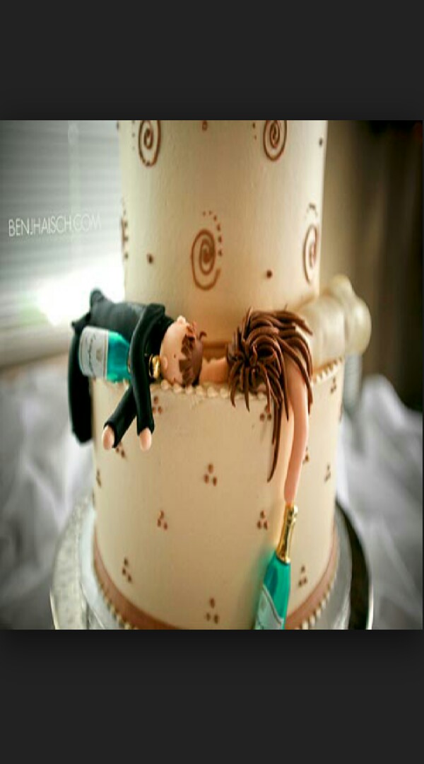 FREAKY Cake Decor