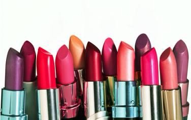Play with your lips or your eyes! Never both. When you see a girl and you're like YIKES! she looks like a clown. It's probably because she decided to go extreme on the lipstick and eyeshadow decoration. Choose one or the other! A good drug store lipstick is L'Oreal Rouge Coresse. 