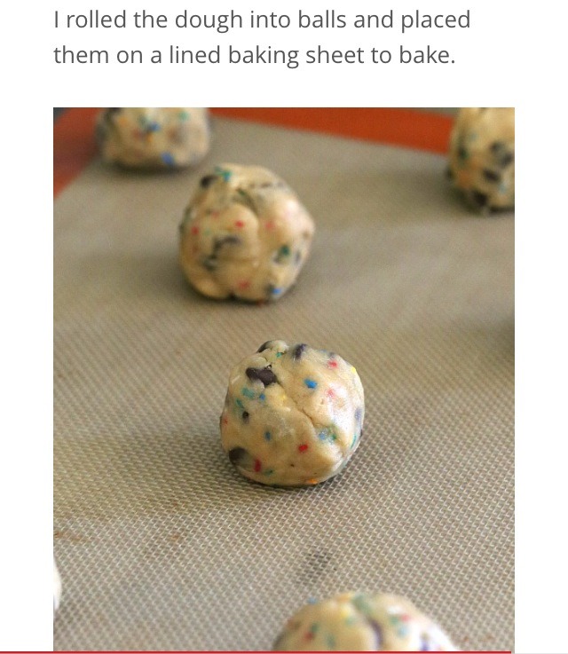 Frosting Filled Chocolate Chip Cookies 