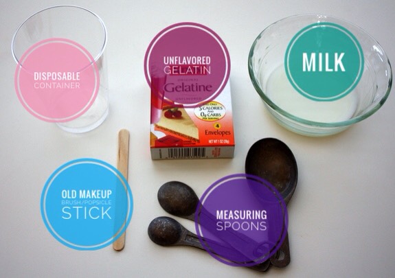 INGREDIENTS |

(+) 1 tbsp unflavored gelatin
(+) 1.5 - 2 tbsp milk [any kind!]

Only two ingredients! What? Your pores are going to love you. well, + me 😁
