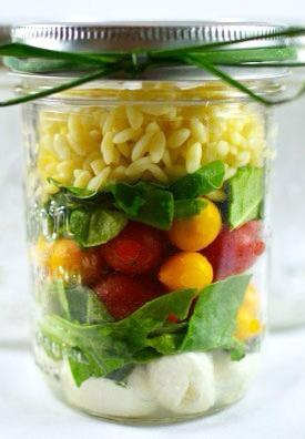Salad In A Jar!! Such A Time Saver!! Great Way To Bring A Salad To Work Hassle Free!!