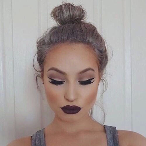 💄 MAKEUP 
this is optional but 
makeup is an art and if you're good at it and love it, go for it. 
Do a natural makeup look, you can find videos on YouTube like makeup tutorials, they are awesome. 