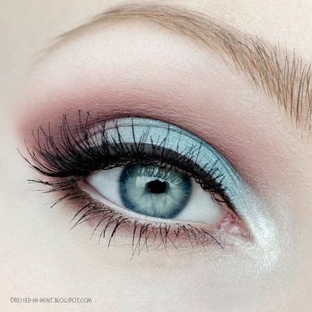 Include Pantone’s Colors into Your Beauty Routine #PantoneContest