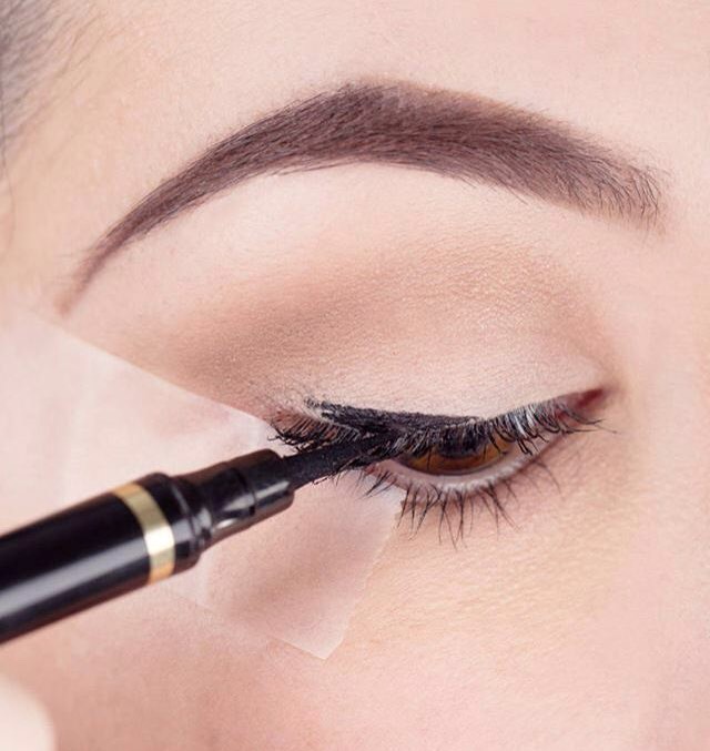 How To Do A Perfect Cat Eye