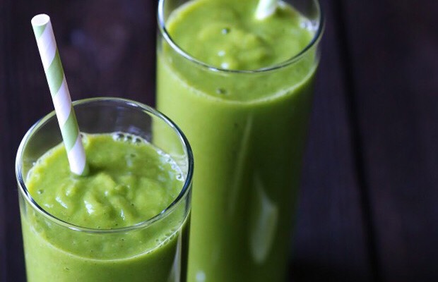 1. Green Detox Smoothie
The Skinny: 264 calories, 1.9 g fat, 53.8 g carbs, 34.8 g sugar, 8.8 g fiber and 5 g protein per 16-ounce serving