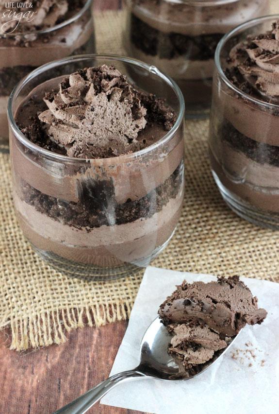 Mini Baileys Chocolate Cheesecake Trifles 