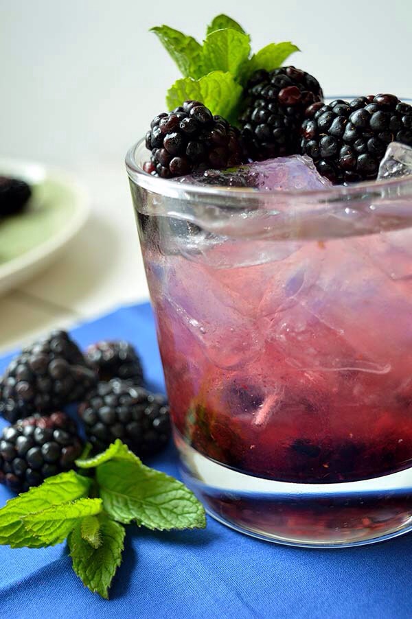 🍧4. Soft skin 
• blackberry mint water. 