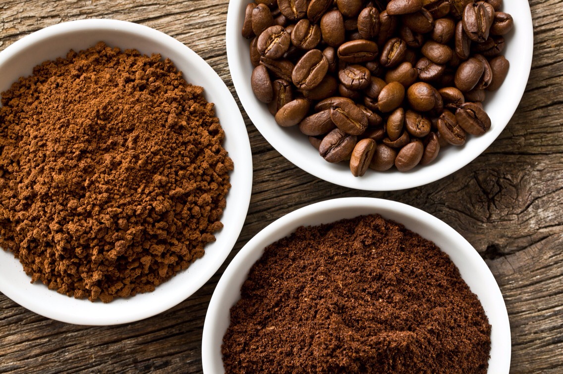 What you'll need:
1/2 cup coffee grounds
1/4 cup brown sugar
Olive oil