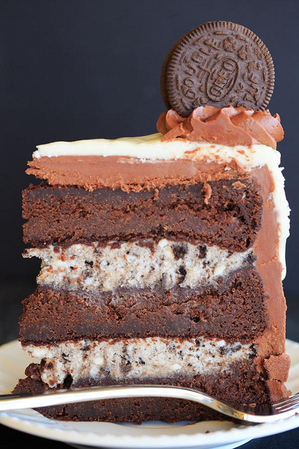 3. Cookies and Cream Oreo Layer Cake

http://www.browneyedbaker.com/cookies-and-cream-oreo-cake/