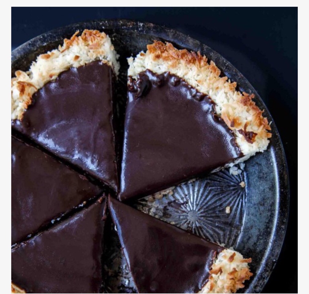 Coconut And Chocolate Pie For Two. Delicious!😋