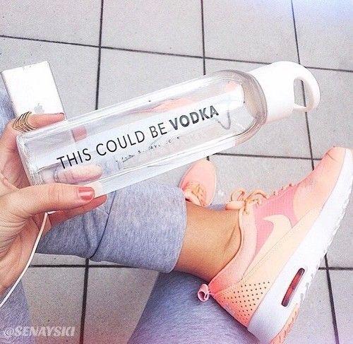 Stop Playing Yourself! Save Money And Get Healthy With A Reusable Water Bottle