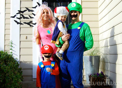 Family Halloween Costumes 
