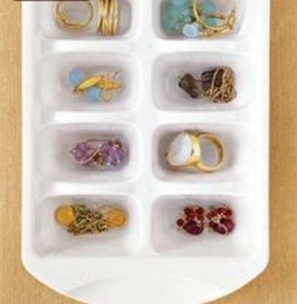 A simple ice tray to hold all your rings!