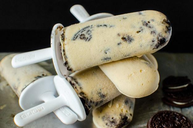 11. Brown Butter Butterscotch Oreo Popsicles

http://www.theflavorbender.com/2015/07/brown-butter-butterscotch-oreo-popsicles.html