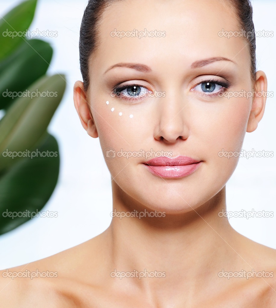 Clearing Face Mask