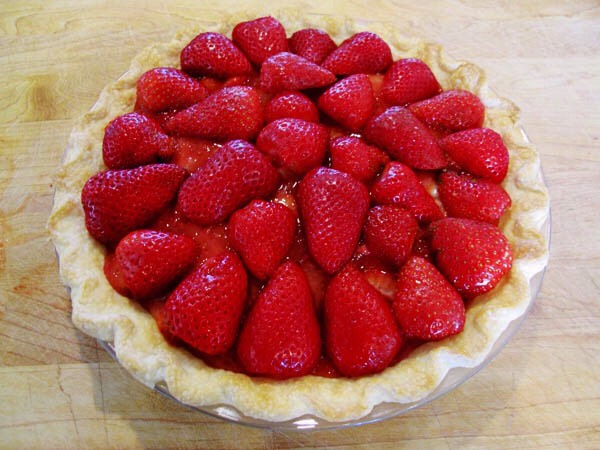 Fresh strawberry pie 