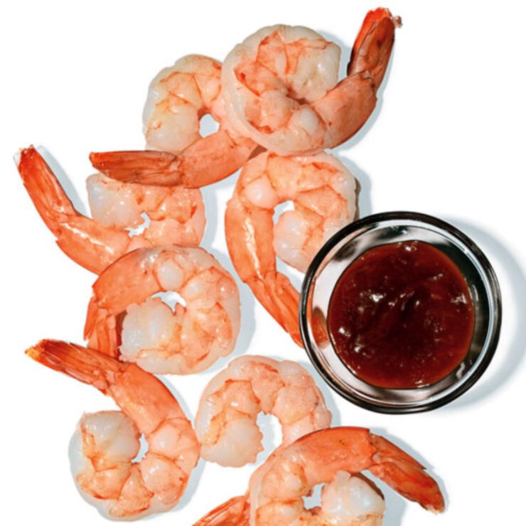 8 SHRIMP AND 4 TBSP COCKTAIL SAUCE
The perfect appetizer—and no one at the table will know you're counting calories.
