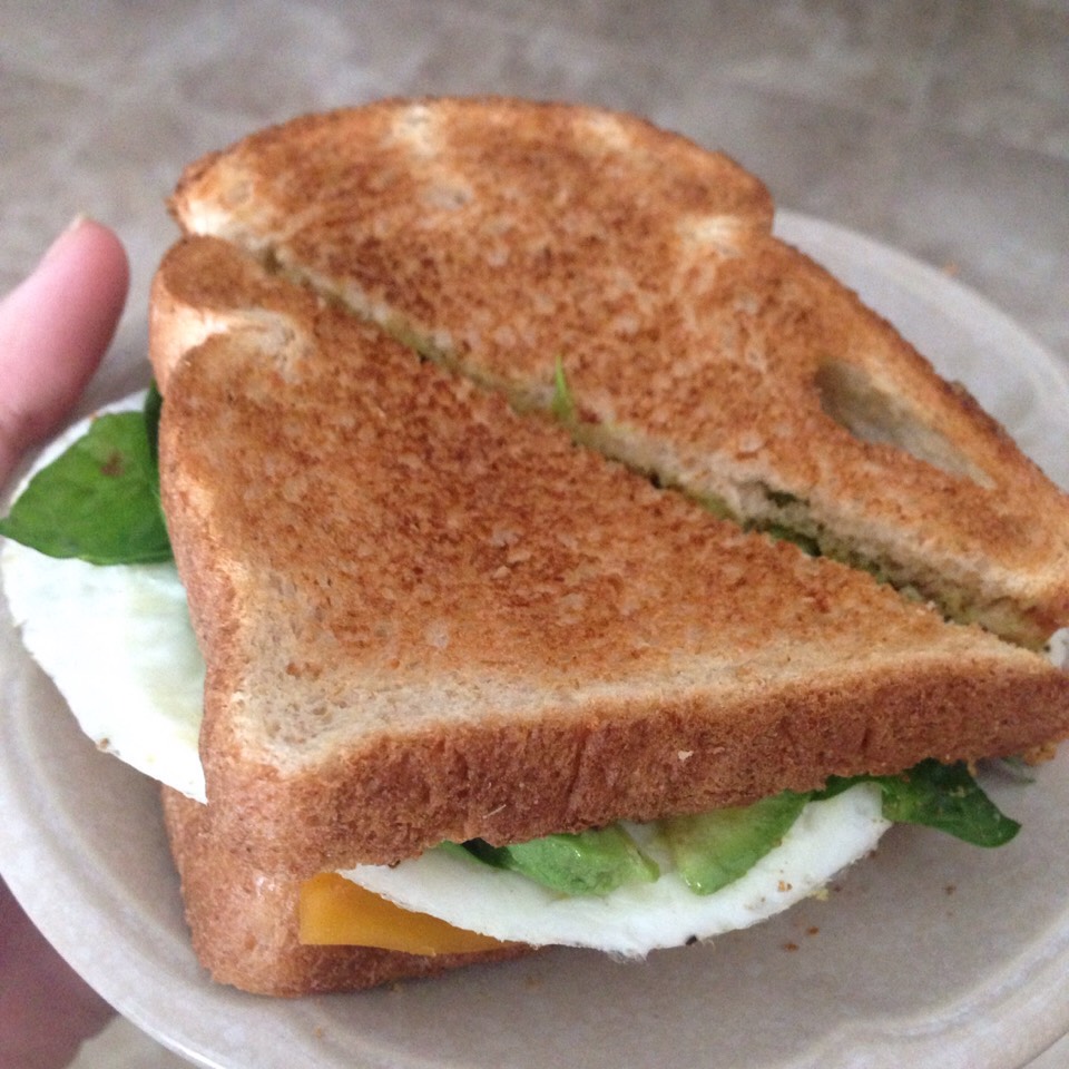 Put together your sandwich and enjoy 😁


Thank you for viewing. 
Like if you'd like more healthy food posts!!