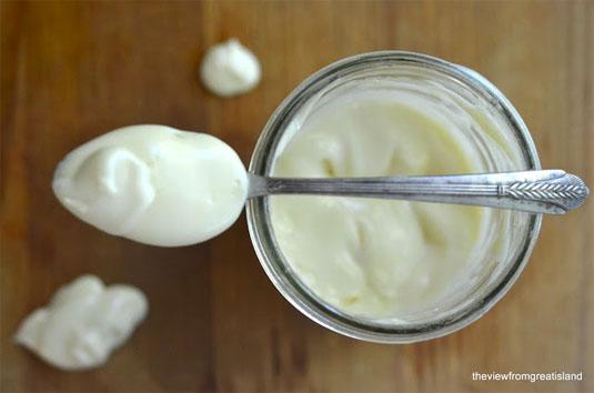 16. Make homemade mayonnaise in 30 seconds using oil and eggs.