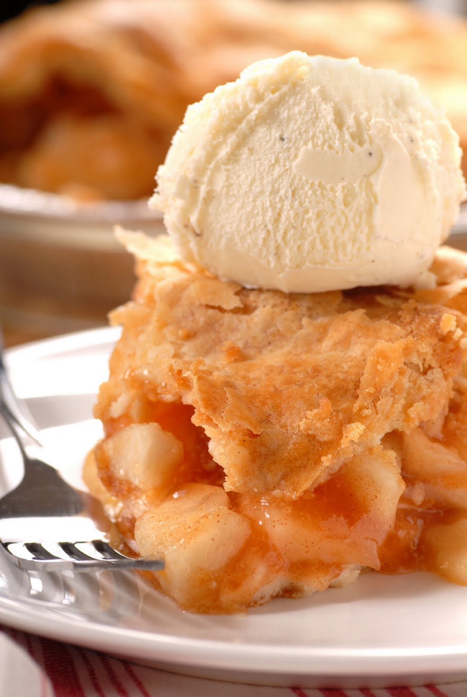 Apple pie with vanilla Ice cream