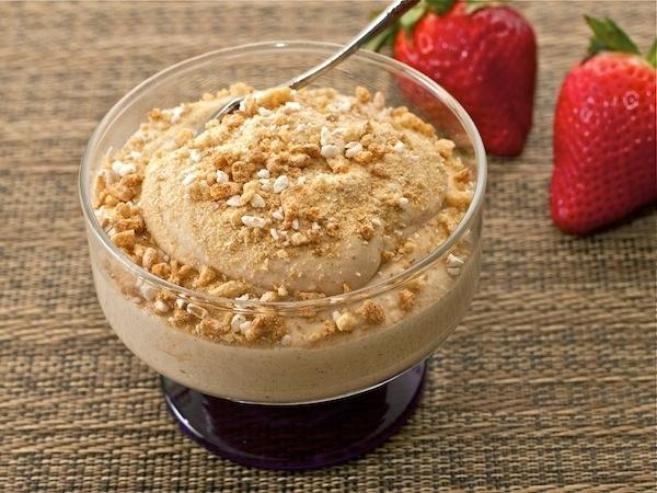 Ricotta Mousse

http://www.myhappydessert.com/ricotta-mousse-instant-single-serve-dessert/ 
