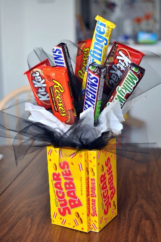 5. Candy Bouquet
A bouquet of candy is the perfect gift for someone who is hard to shop for! Who doesn’t love candy, right? I like this idea for a teenager, or perhaps for dad on Father’s Day.