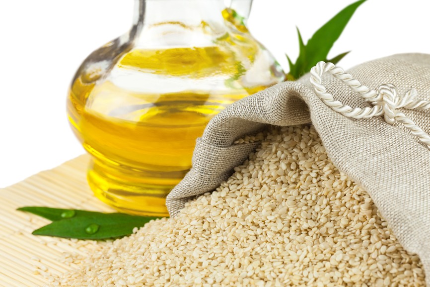 Rubbing sesame oil on the affected areas after a shower is one of the best home remedies for dry skin.