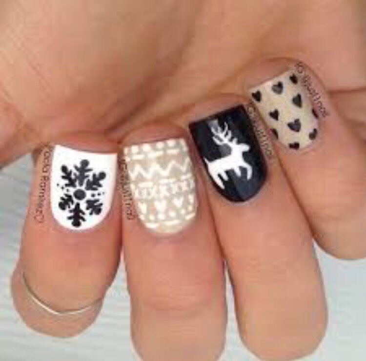 Christmas Nails