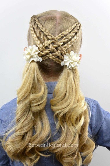 20 Pretty Hair Styles for Your Little Girl