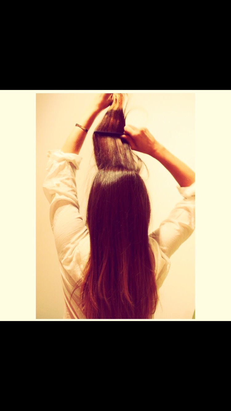 Super Easy Super Cute Top Bun !! 