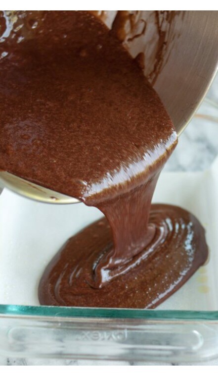 10. Pour the mixture into the baking pan and bake for 25-30 min