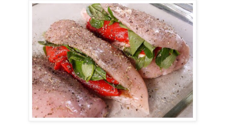 Roasted Red Paper, Mozzarella And Basil Stuffed Chicken!!!