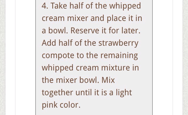 Creamy Strawberry Cheesecake Ice Cream 
