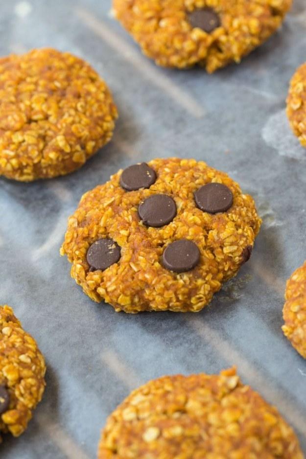 8. Healthy Pumpkin Cookies

http://thebigmansworld.com/2015/09/08/healthy-3-ingredient-pumpkin-cookies/