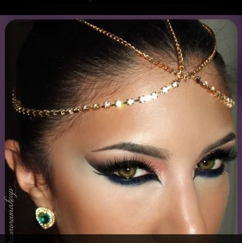 Egyptian Eyes Makeup