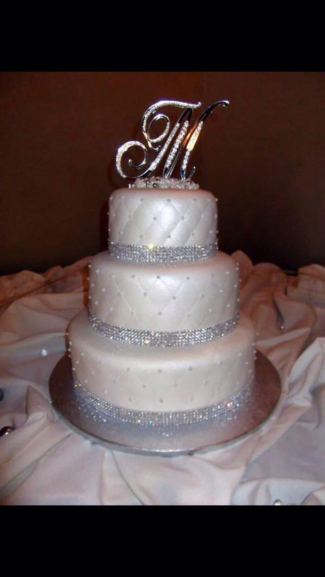 Bling Wedding Cakes ! 