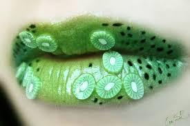 "Beautifully Creepy Halloween Lip Makeup Ideas"