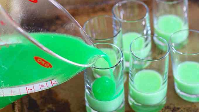 💚OMBRE ST. PATRICK’S DAY JELLY SHOTS🍀