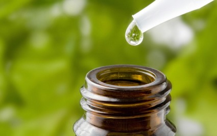 Squirt a couple drops of tea tree oil into your shampoo to help prevent lice.