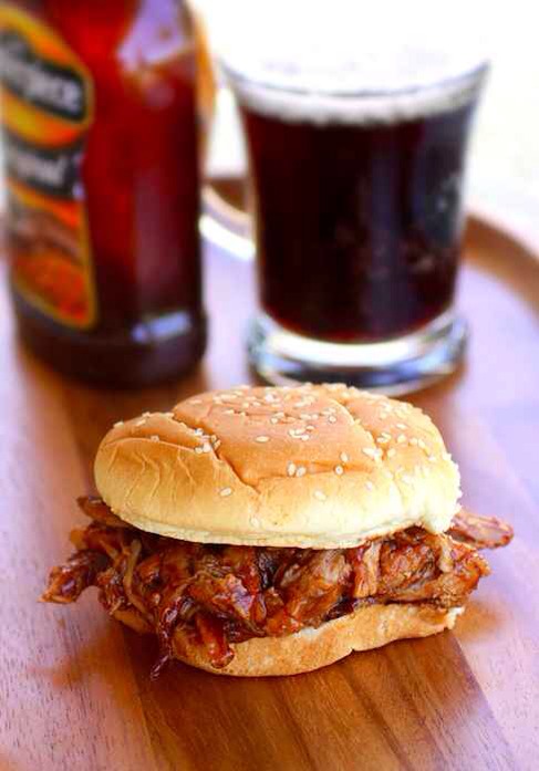 16. Slow Cooker BBQ Pulled Pork Sandwiches
Pork tenderloin + root beer + barbecue sauce + hamburger buns. Get the recipe.
http://www.tablespoon.com/recipes/3-ingredient-pulled-pork/97ce3e03-1178-416c-8073-e1e37987e060