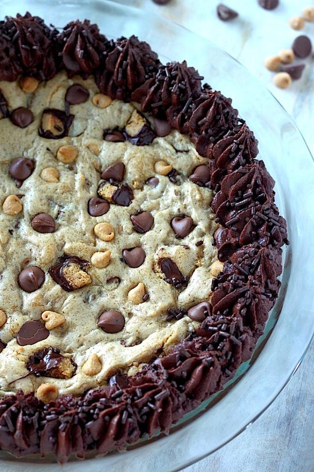 Ultimate Peanut Butter Chocolate Cookie Cake 