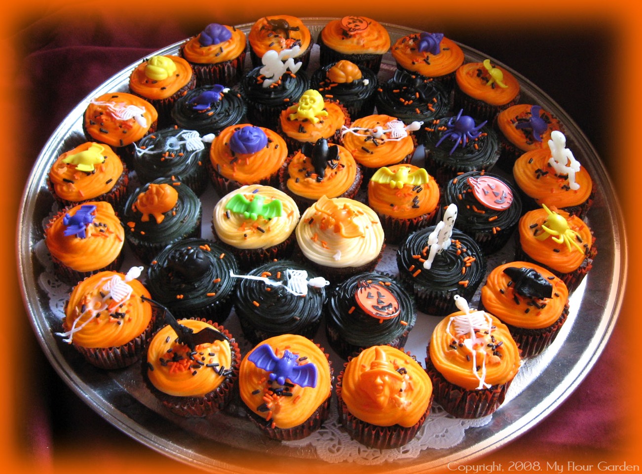 Try making some super scary cupcakes or cake-pops