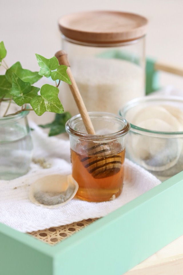 DIY HOMEMADE GREEN TEA EXFOLIATOR