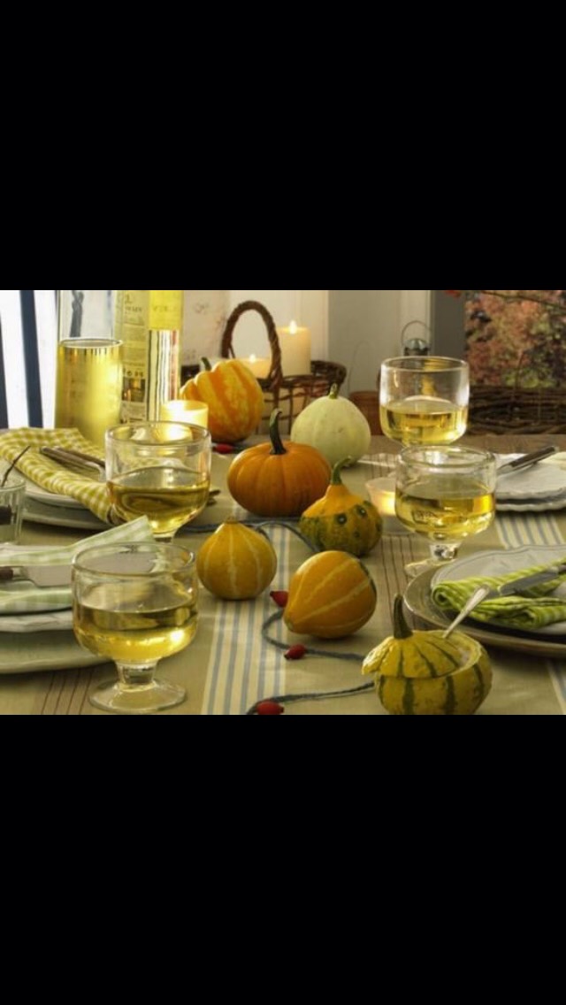 Thanksgiving Dinner Table