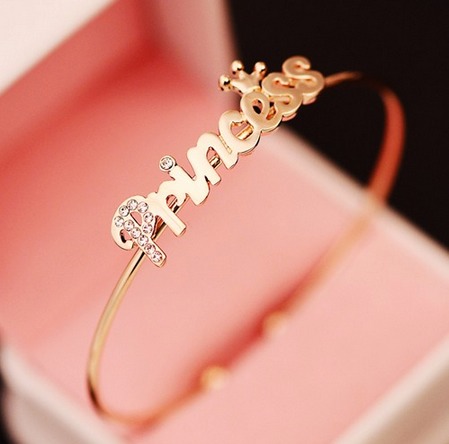 A bracelet