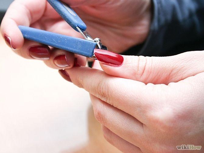 Keep your nails at an appropriate length, and trim them when they get too long. Clean your nails every day to free them from grime and dirt - no one likes dirty looking nails!
