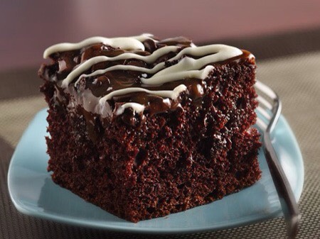 7) Reward yourself! Promise yourself a nice dessert or something else you really love if you reach your cleaning goal. Cleaning is so much easier to get through when you have something to look forward to at the end of the day