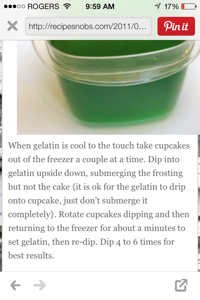Use Tonic Water To Make Frosting Glow! Check Out The Recipe Here!