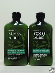 This conditioner from Bath & Body Works is the bomb! It leaves my hair feeling SO soft, and it smells amazing 💛